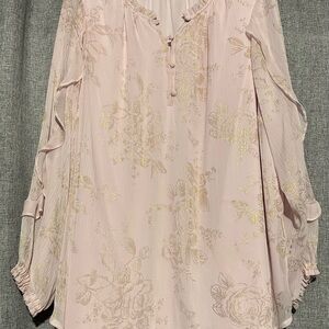 LC Lauren Conrad Romantic Blush Floral Tunic Blouse